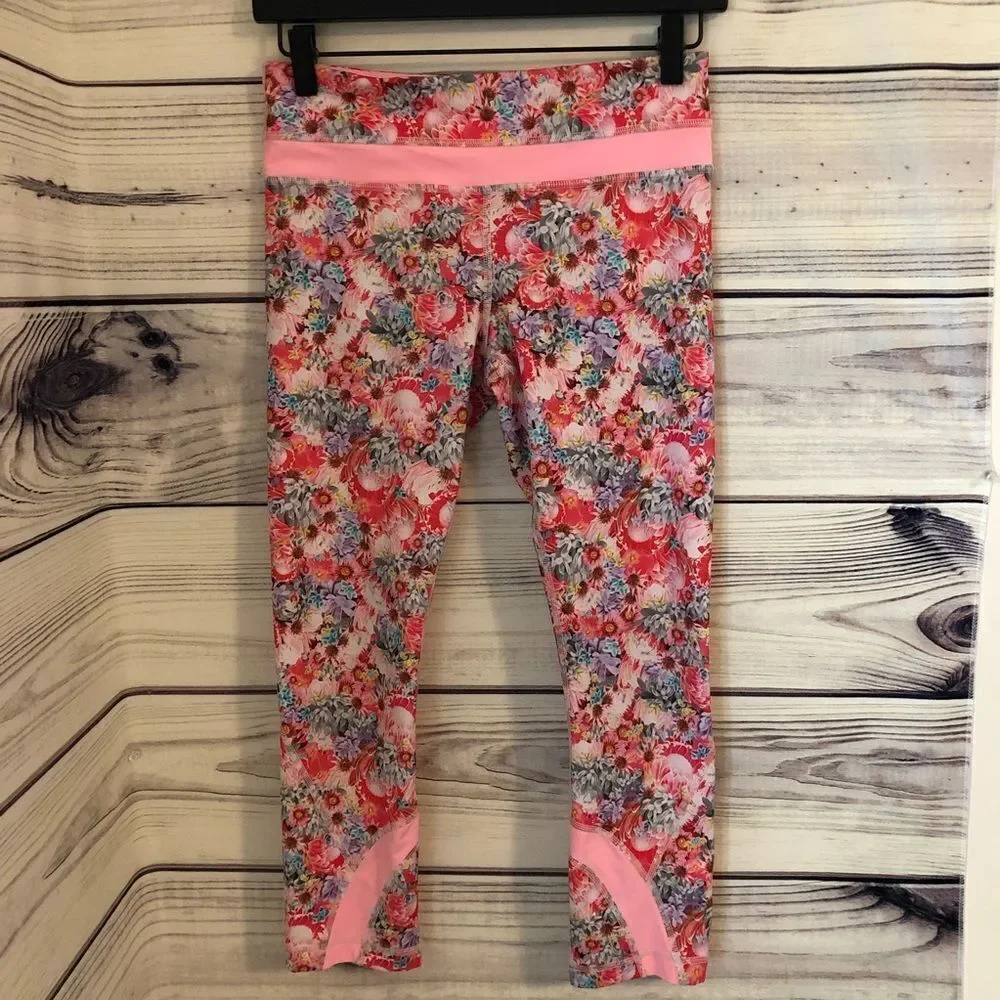LULULEMON Inspire Crop Pink Floral Leggings Size 4